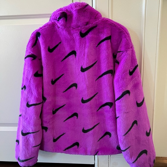 Nike Faux Fur Jacket - Picture 5 of 5